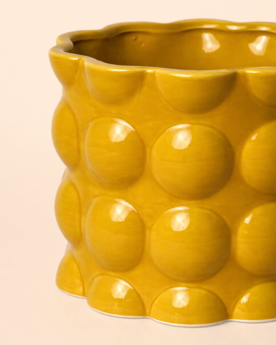 Bob-amarilla-detalle